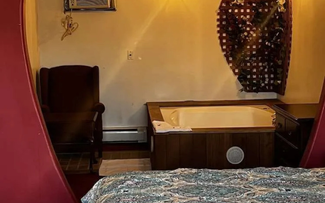 Grand Howell Inn