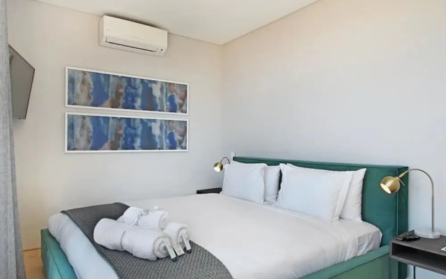 Elements Luxury Suites