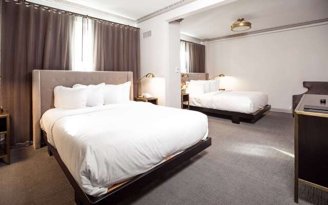 Hotel Phillips Kansas City Curio Collection by Hilton