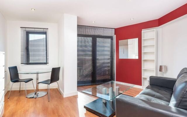 Garden View Studio Near the City Centre