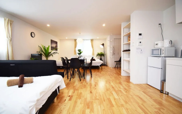 Oval Tokyo Minami Ikebukuro 301