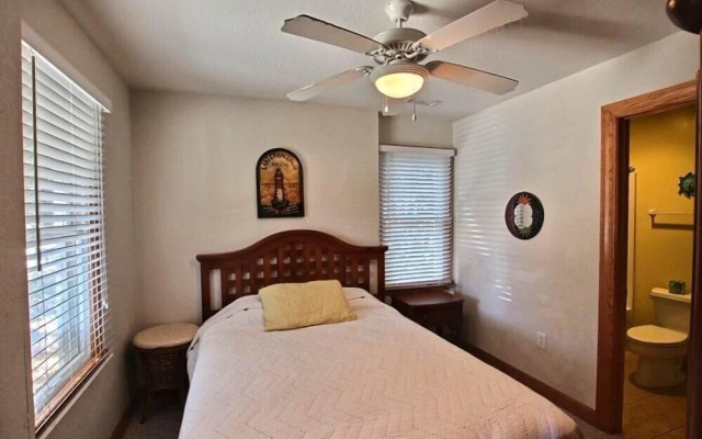 C & Sky 4003 - 9 Br Home