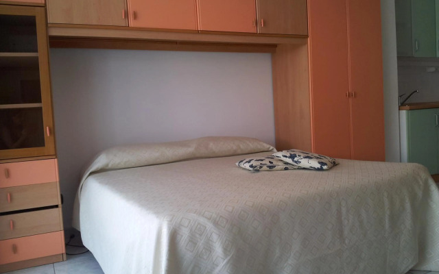 Monolocale Rosburgo 2