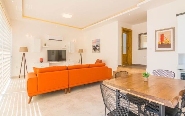 Villa Teras 1