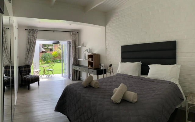 Kelkiewyn Waterkloof Guesthouse