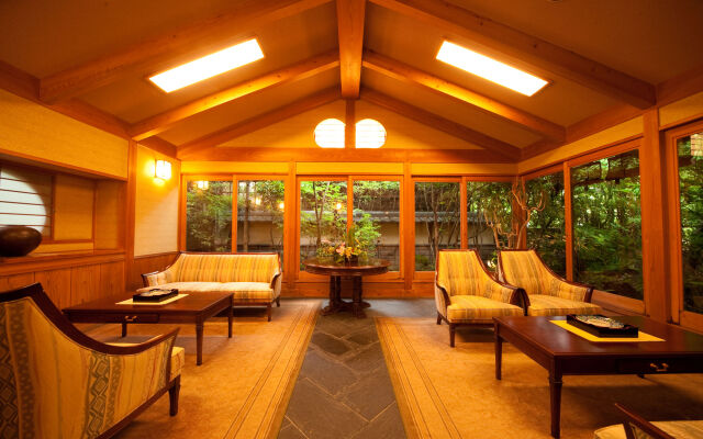 Yufuin Onsen Ryotei Tanokura