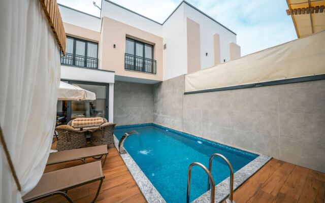 Luxon Sapanca Family Villas