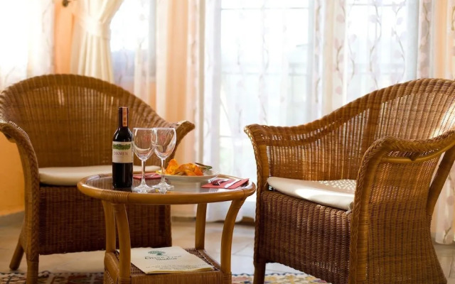 The Olive Tree Studios - Adults Only