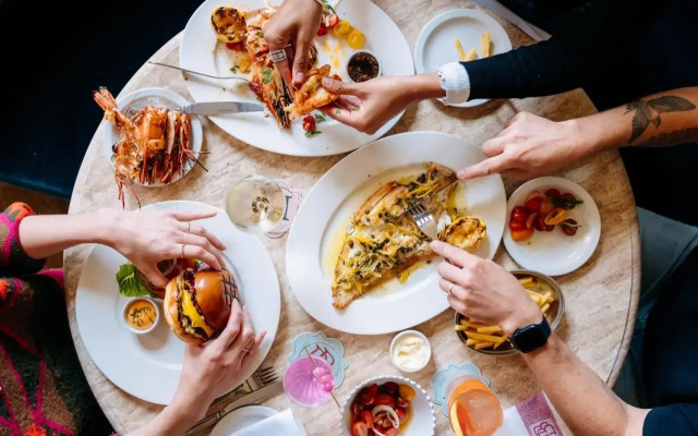 The Hoxton, Lloyd Amsterdam