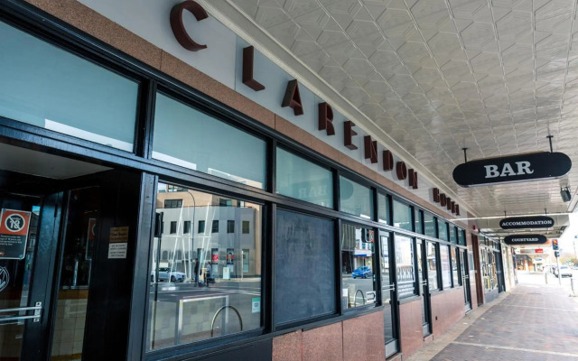 Clarendon Hotel