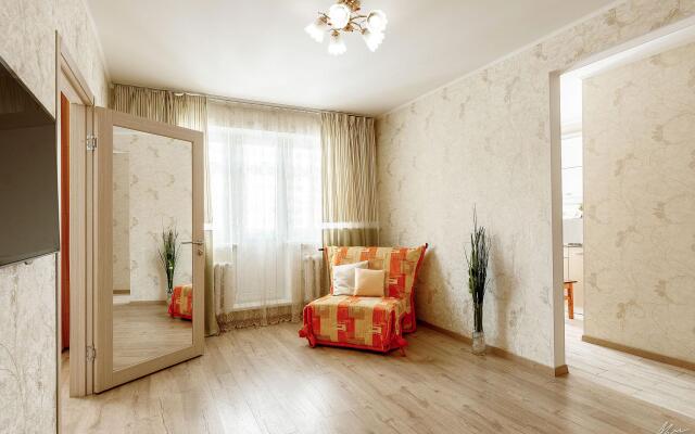 Аврора на улице 50 Лет Октября 26