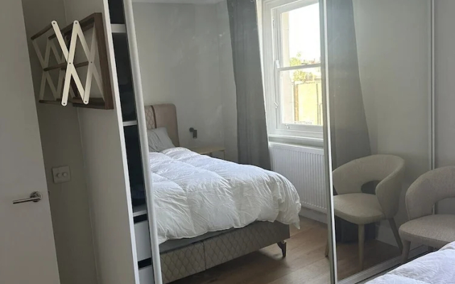 Abbey Road Luxury Modern Flat