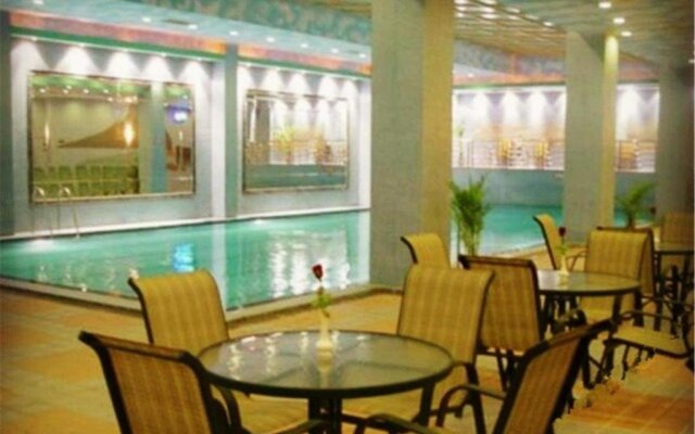Jiangyin Life Island Hotel