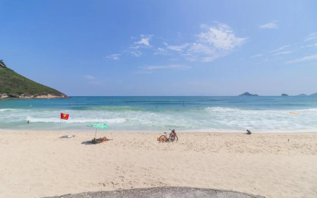 Flat Ocean View III