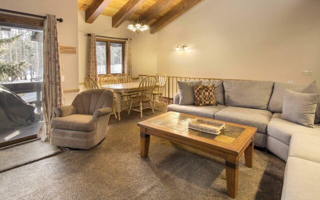 Mammoth Pines #02 - Year-round Activities!