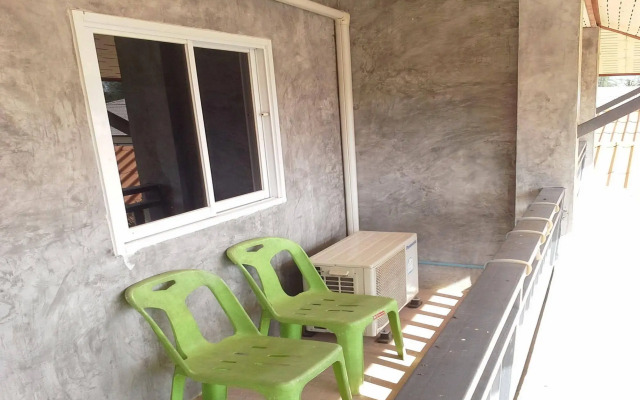 OYO 609 Lanta Dream House Apartment