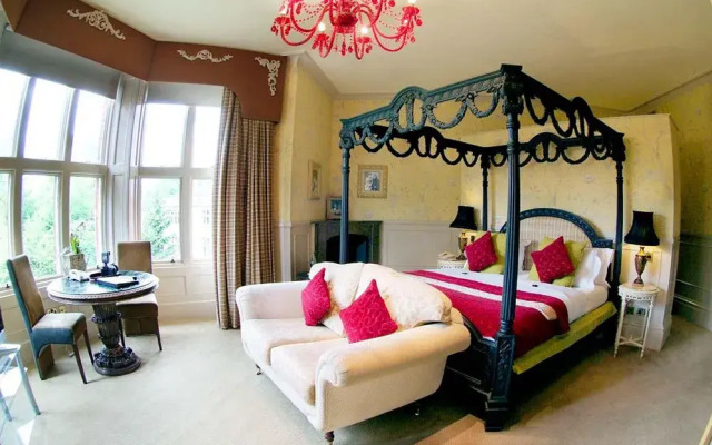 The Castle Hotel