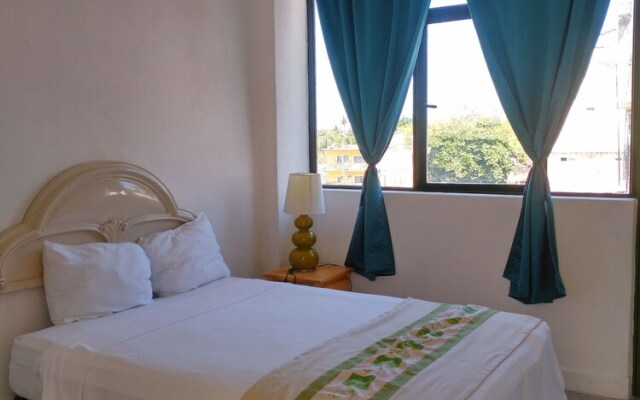 Tropicus 23 Romantic Zone Simple Room with Balcony