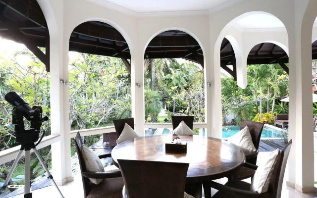 Urbanest Inn Villa