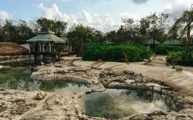 NUNUM-Luxury Tenting