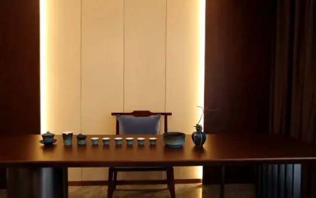 Luyating Garden Hotel (Xiongan New District Rongcheng Gymnasium)