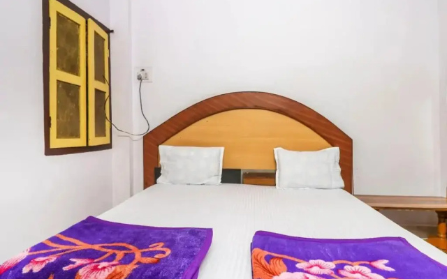 Hotel Poonam by OYO Rooms