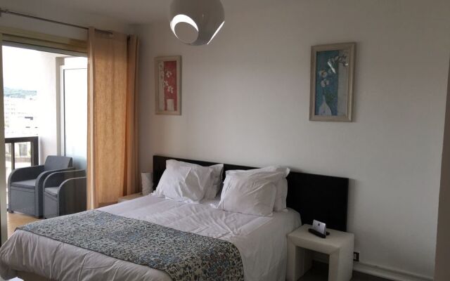 Sweet Inn - Maison Blanche Hotel