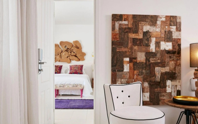 Myconian Villa Collection Unique Villas 3-bedroom in House Psarou Villa