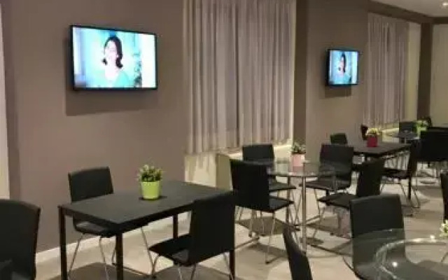 Nova Hotel