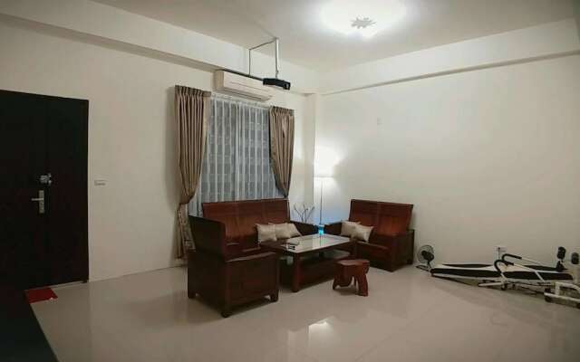 Yuanshan Dahu Homestay