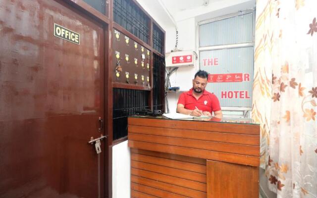 OYO 19403 Hotel Ashish Plaza