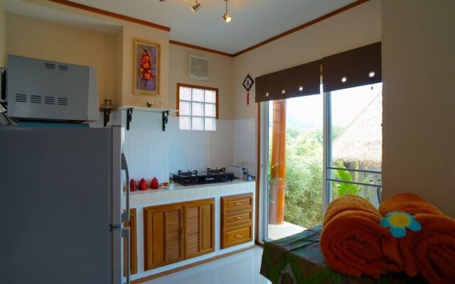 Villa Ayutthaya @ Golden Pool Villas