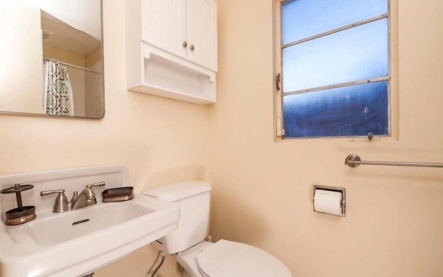 Encanto Bungalow By Signature Vacation Rentals