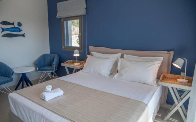 New Villa Blue with private pool at Trapezaki