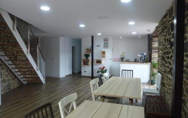 Albergue Monte Aro