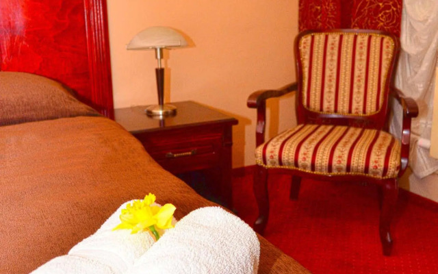 Petrus Hotel
