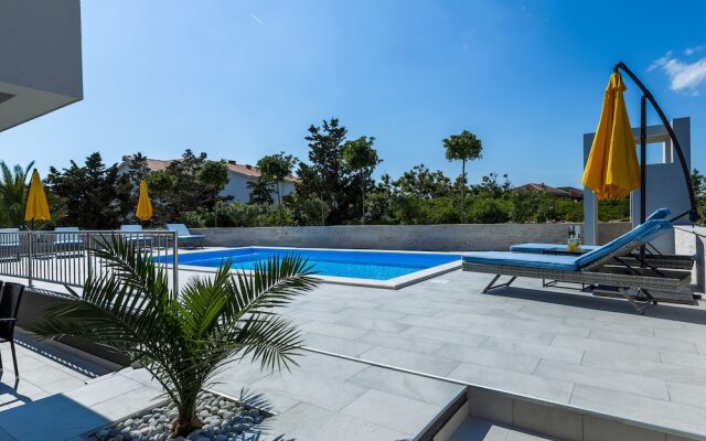 Apartments & Rooms Villa Casia