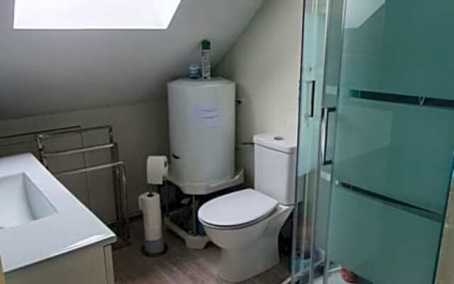 La Maison du Roi Vives Eaux (Adults Only)