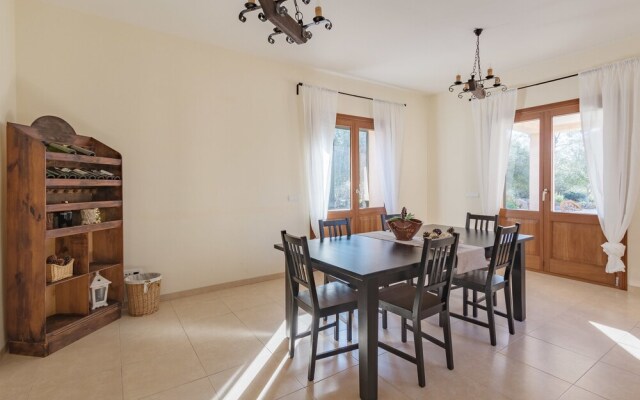 Divina - Santa Eugenia - Adults Only