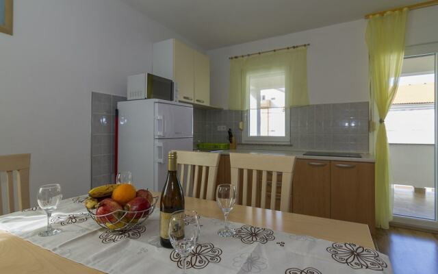 Apartments Ivica