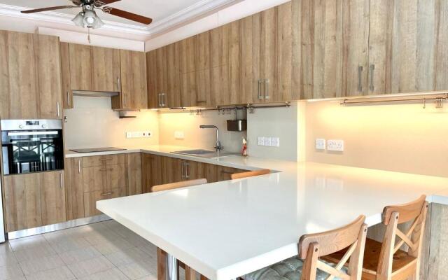 100 M To The Beach Sea La Vie 3 Bedroom Apartment