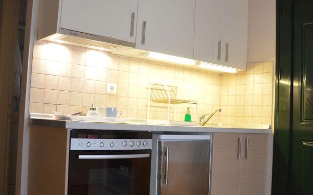 Akis Apartments