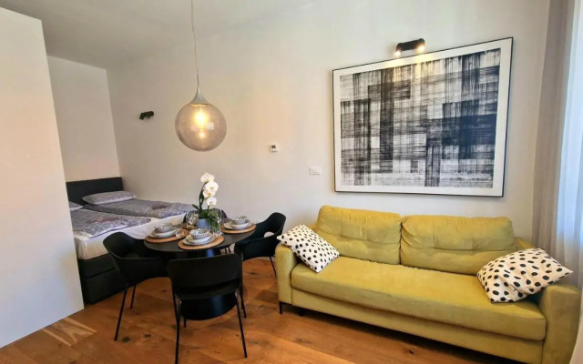 Ljubljana City Apartment JU3