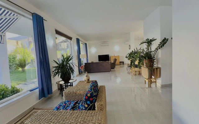 Luxor Rose Villa