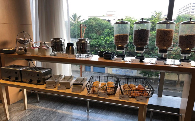 Holiday Inn Express Hyderabad Banjara Hills by IHG
