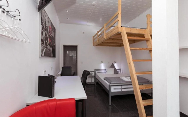 Hotel Rühen, 24 Stunden Check in, kostenfreie Parkplätze