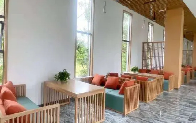 Jingchen Dongge Hotel