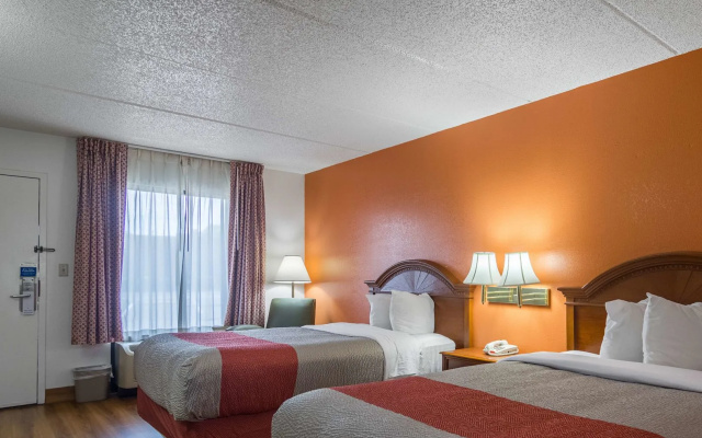 Motel 6 Townsend, GA