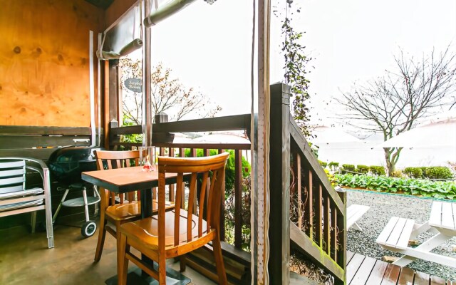 Seosan Sayblue Pension