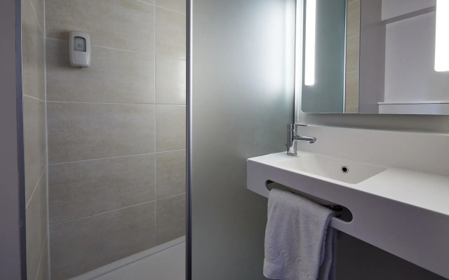 B&B HOTEL Troyes Barberey